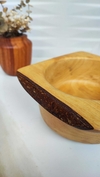 پیاله چوبی لبه پوستی 