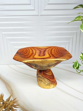 شکلات خوری پایه دار چوبی