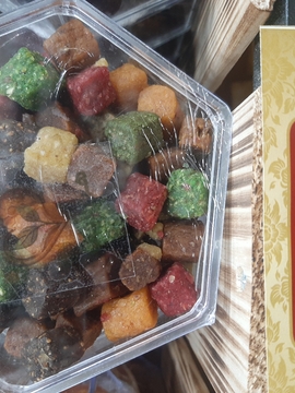 حبه میوه های شیرین 