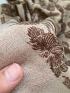 روسری نخی گل درشت 