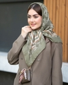 روسری نخی گل درشت 