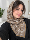 روسری نخی دور دوخت