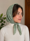 مینی اسکارف نخی طرح قلب