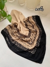 روسری نخی وسط خلوت 