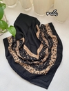 روسری نخی وسط خلوت 