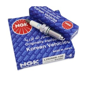 شمع NGKیورو 4 (LZKR6B-E)94937تک پلاتین جعبه آبی هیوندایی مناسب خودرو پراید(4عدد)